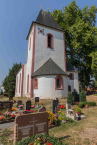 Kapelle auf dem Friedhof in Großpösna
