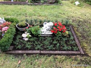 Grabgestaltung Blumenhalle Friedhof Gohlis