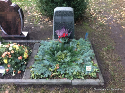 Grabpflege auf dem Friedhof Plagwitz