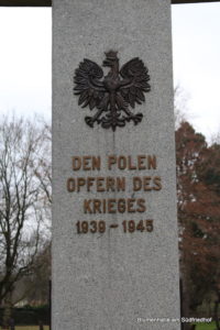 Mahnmal für gefallene polnische Soldaten - Ostfriedhof